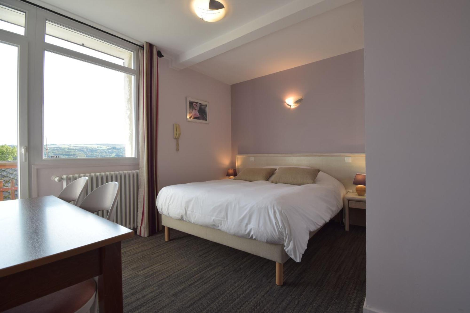 Hotel Les Chenets Saint-Julien-en-Champsaur Kültér fotó