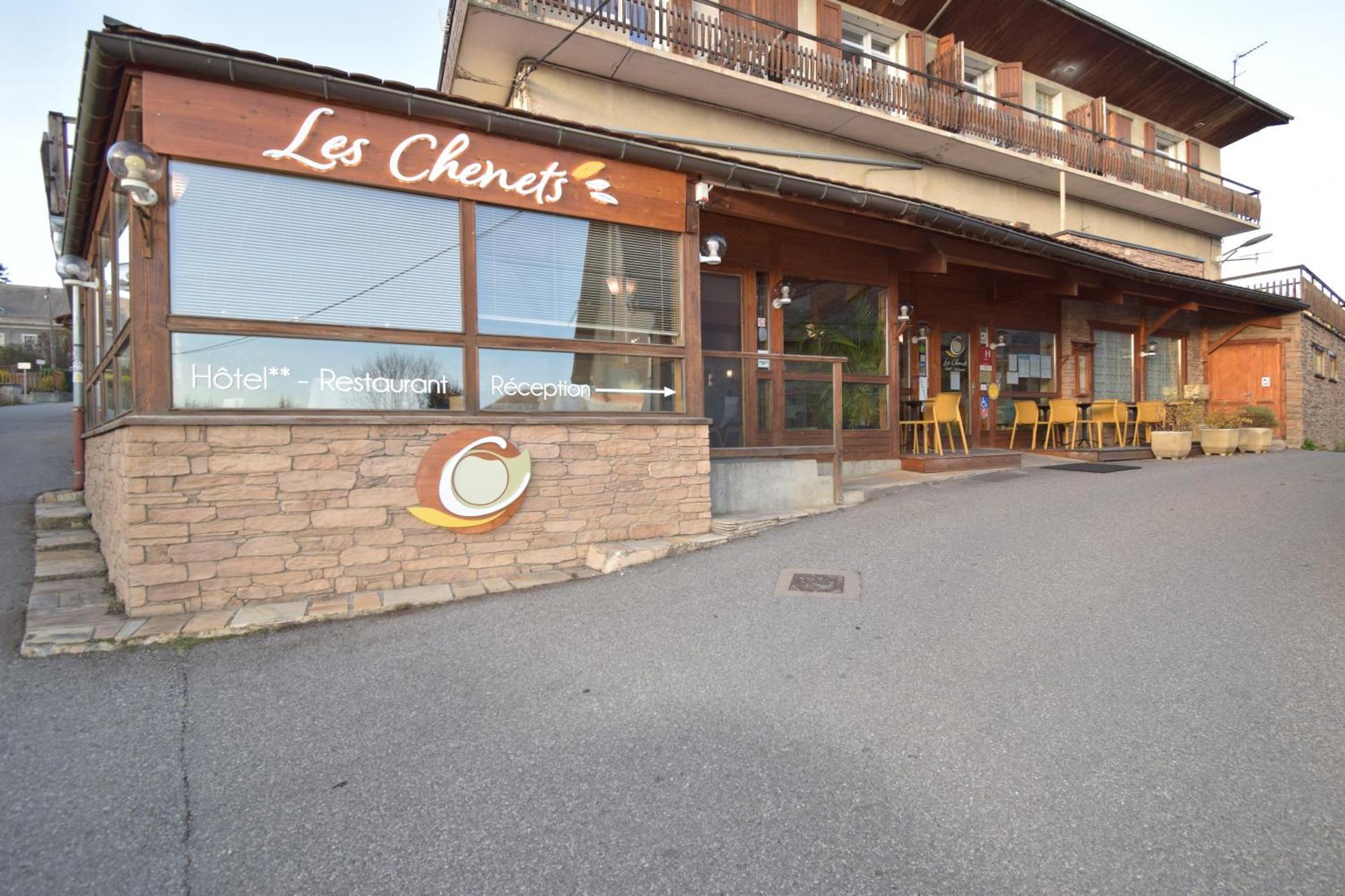 Hotel Les Chenets Saint-Julien-en-Champsaur Kültér fotó